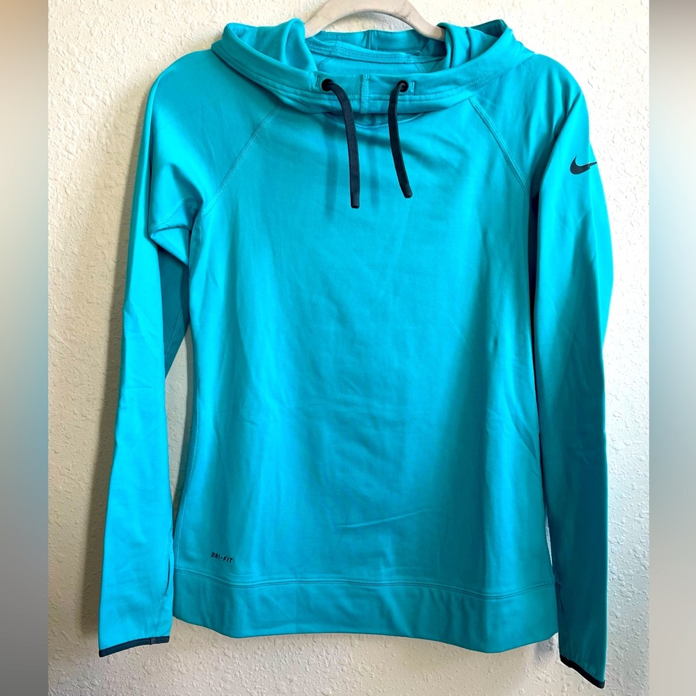 Nike Pro Hyperwarm Women's Limitless Pullover Hoodie